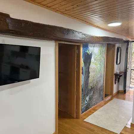 Casa Cerralleiro. Casa Vacacional En Parada De Sil. Ribeira Sacra. Feriehus